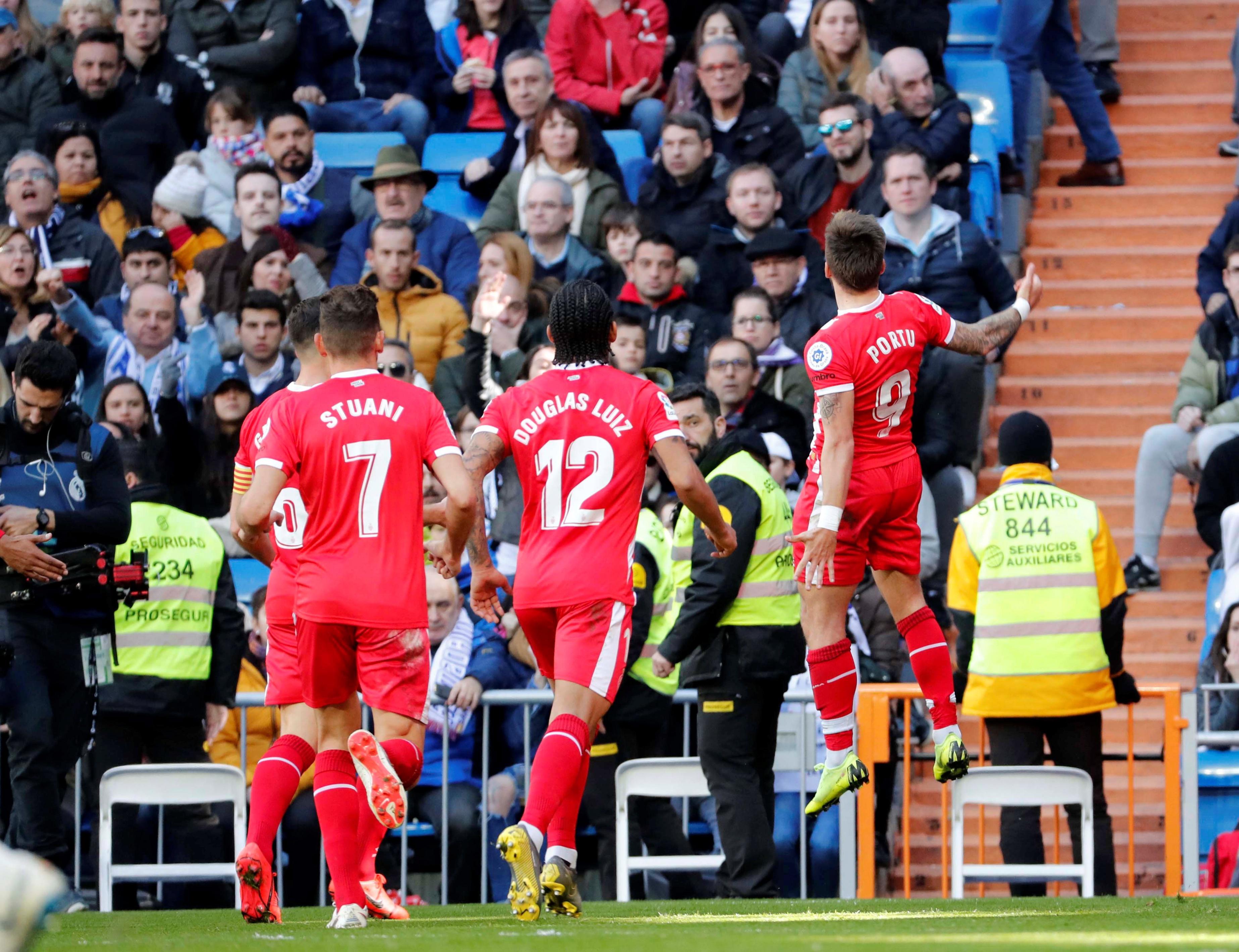 对年轻球员 对年轻球员